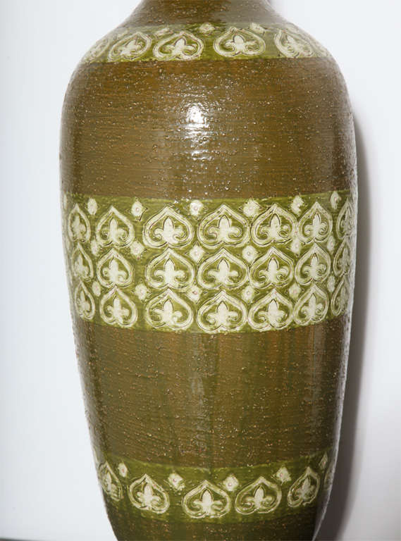 Mid-20th Century Substantial Pair Aldo Londi for Bitossi Olive & Green Moresque Ceramic Lamps
