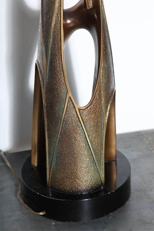 Monumental Pair of Maurizio Tempestini Bronze Resin Brutalist Table Lamps, 1960s 4