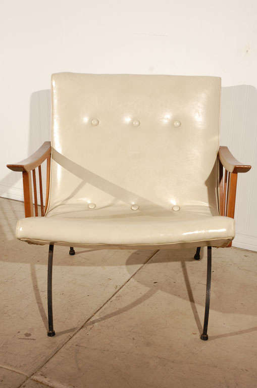 Mid-20th Century Rare Milo Baughman for Thayer Coggin Scoop Armchair.