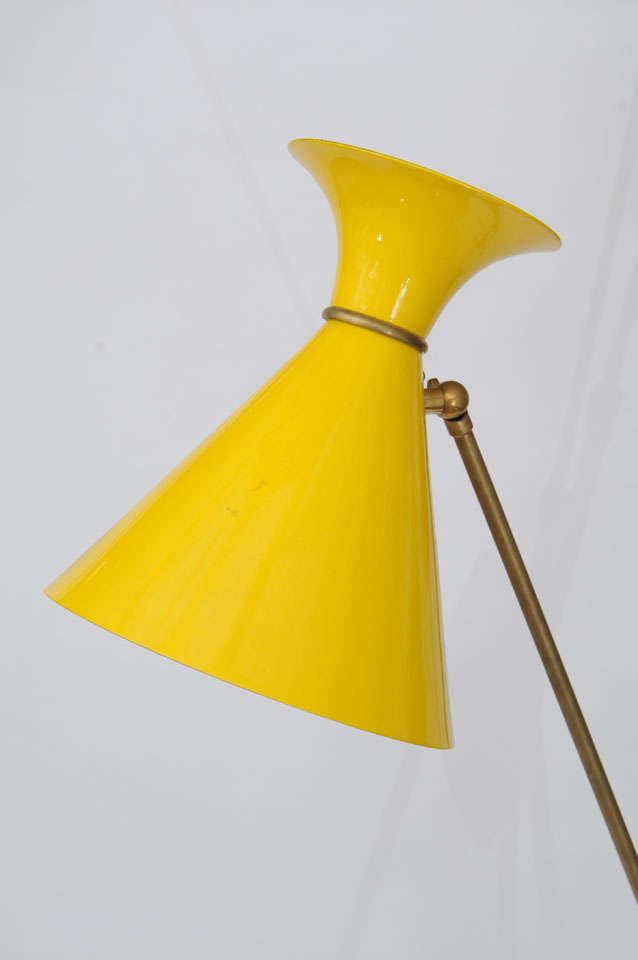 Stilnovo Einzigartige und originelle Stehlampe, Mid-Century Modern, Italien im Zustand „Gut“ im Angebot in Miami, FL