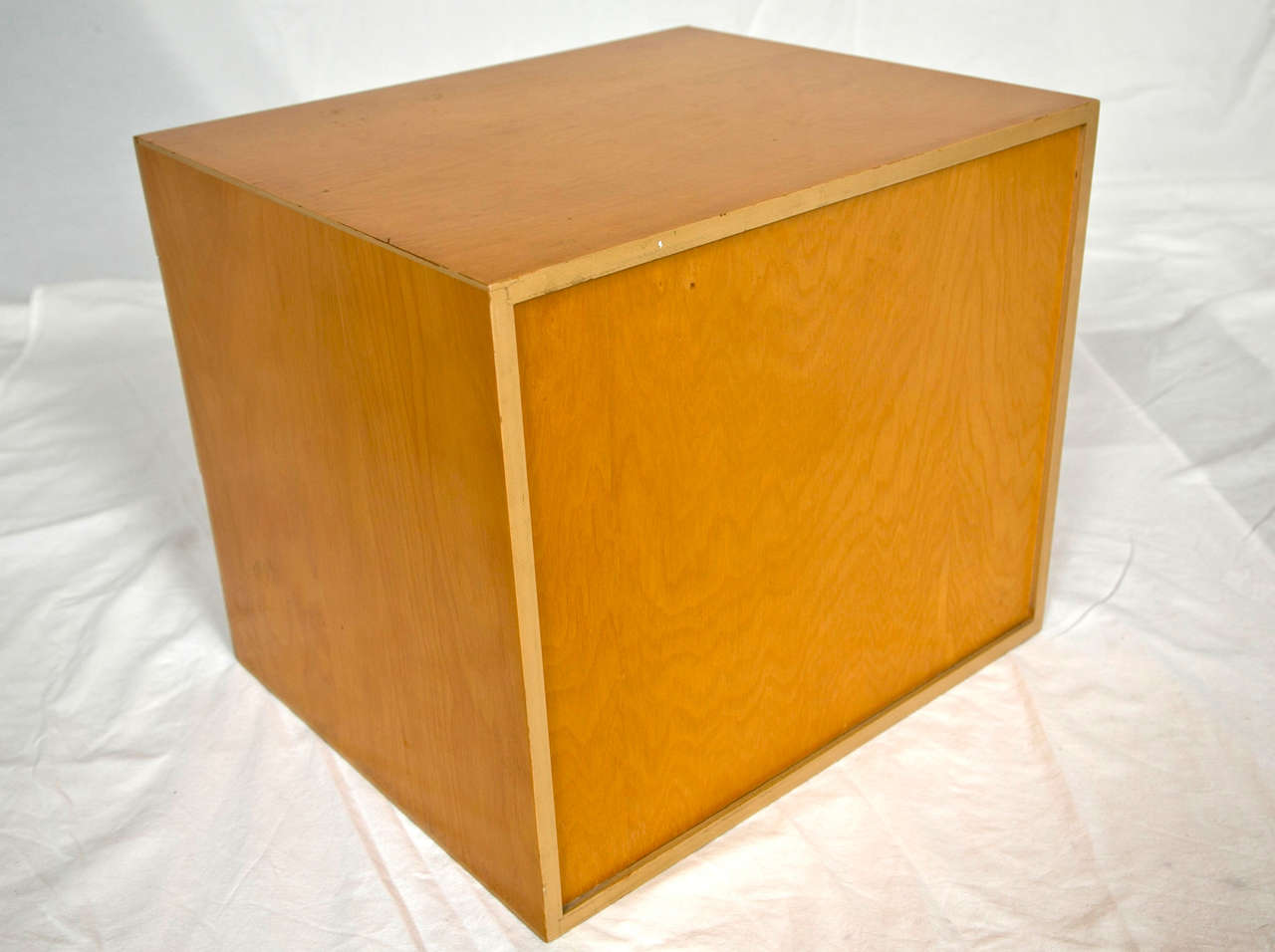 Mid-20th Century Frederick Weinberg Table-Top Jewel Chest 1960's For Sale