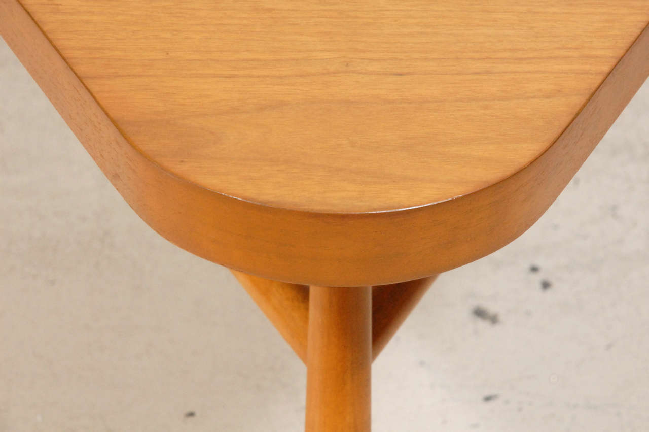 TH Robsjohn-Gibbings for Widdicomb Coffee Table In Excellent Condition In Los Angeles, CA