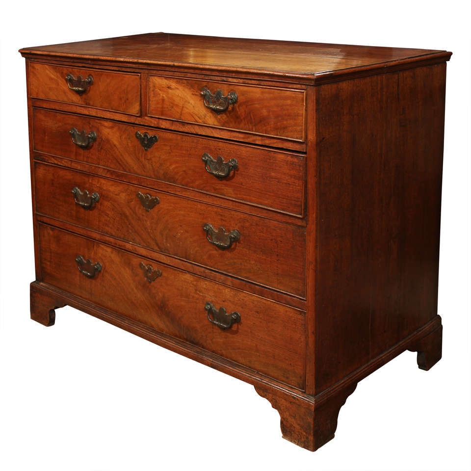 English Chippendale Chest of Drawers For Sale