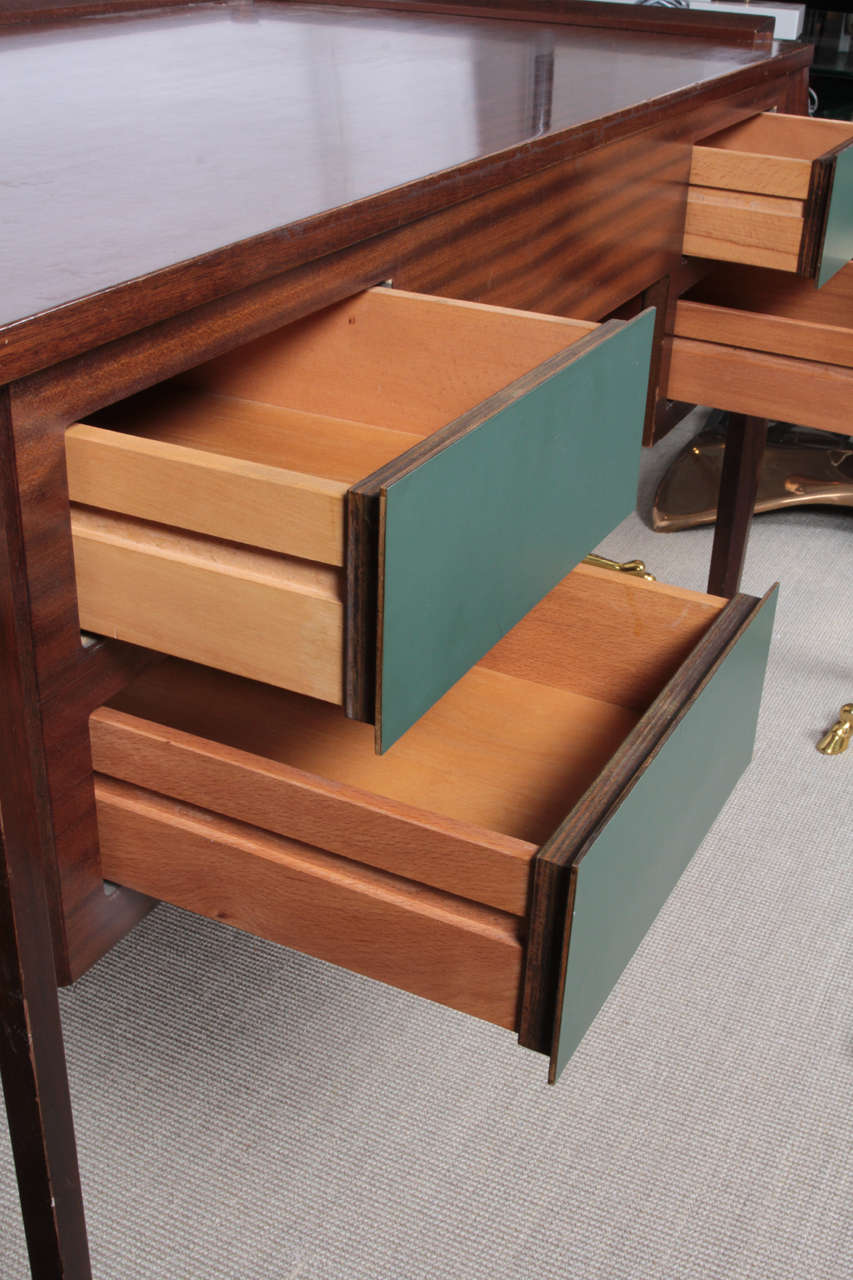 1950s Italian Desk attributed to Gio Ponti In Good Condition In New York, NY