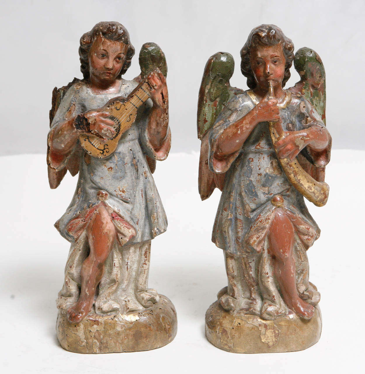 18th Century Pair of Italian Angels In Good Condition In Los Angeles, CA