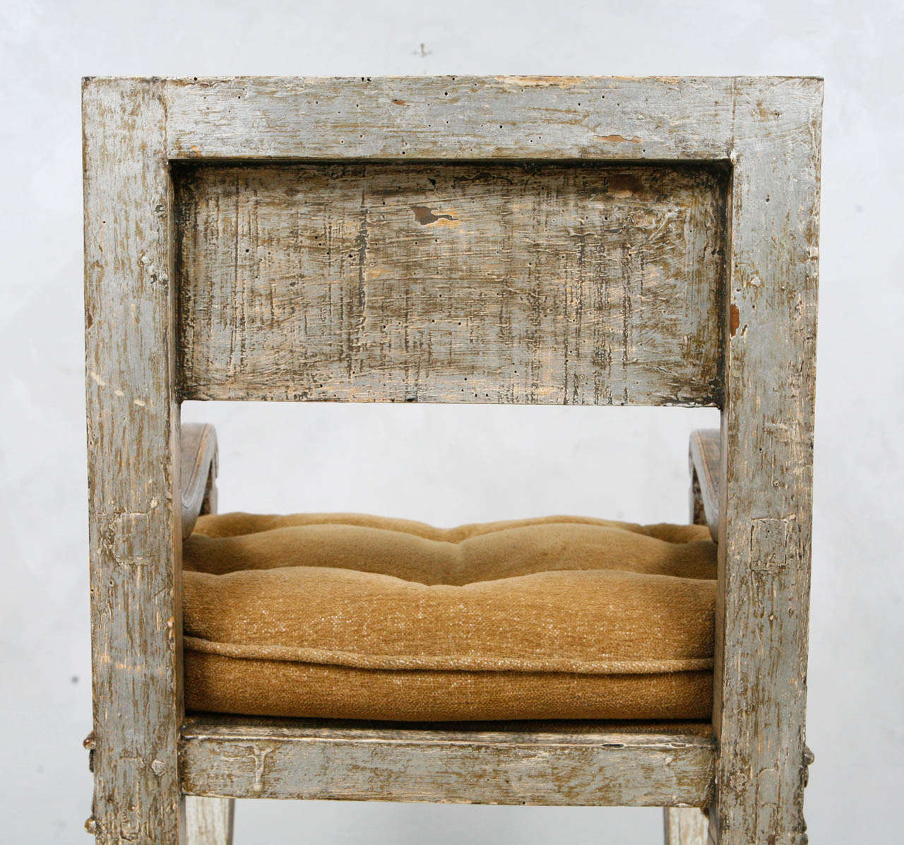 Groupe de quatre fauteuils italiens du XVIIIe siècle en vente 4