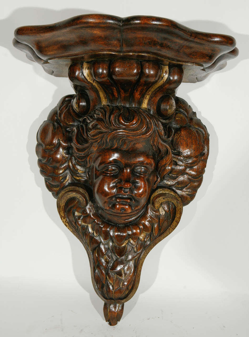19th Century Italian Carved Cherub in Walnut Wall-Mounted Console In Good Condition For Sale In Los Angeles, CA