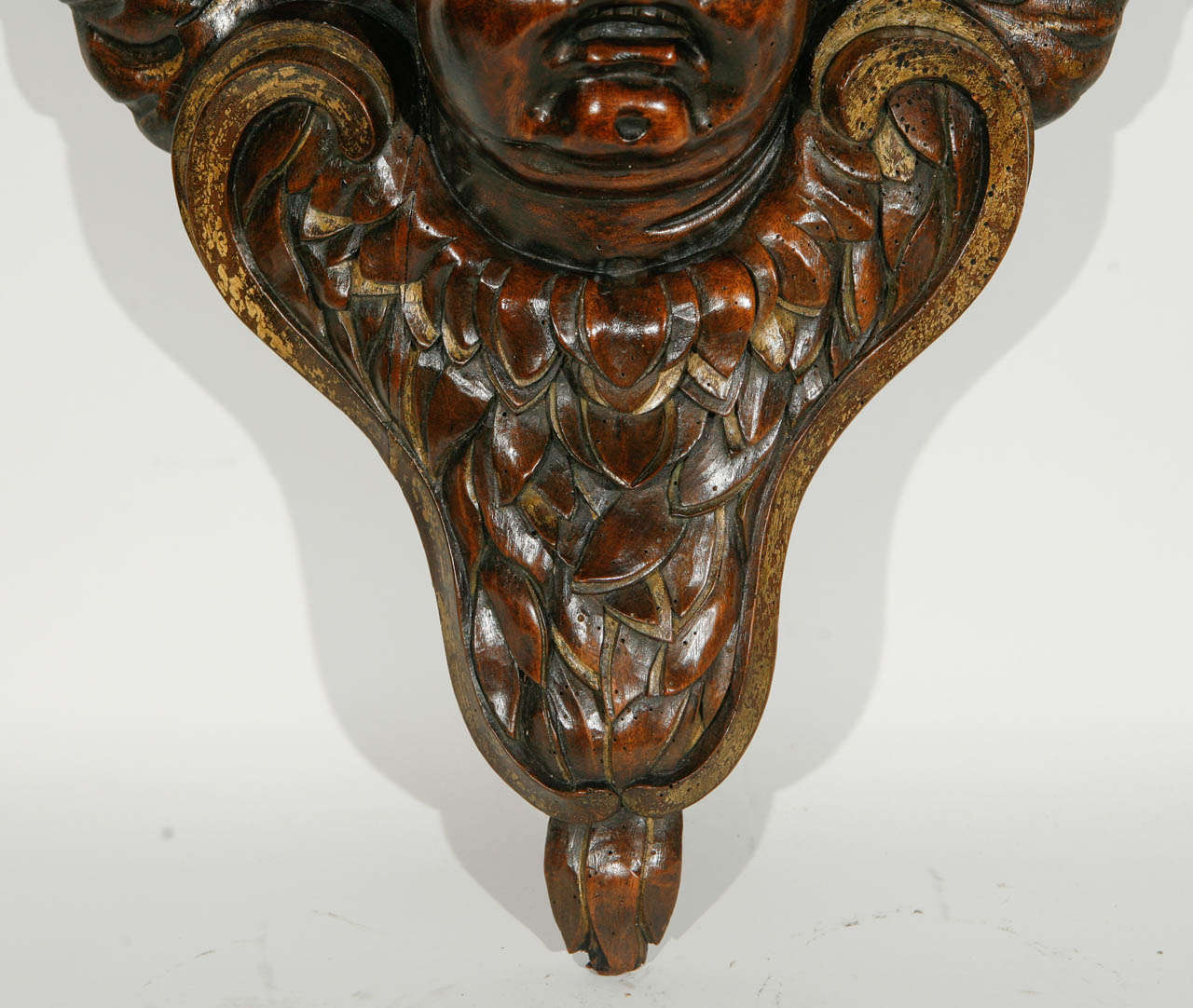 19th Century Italian Carved Cherub in Walnut Wall-Mounted Console For Sale 2