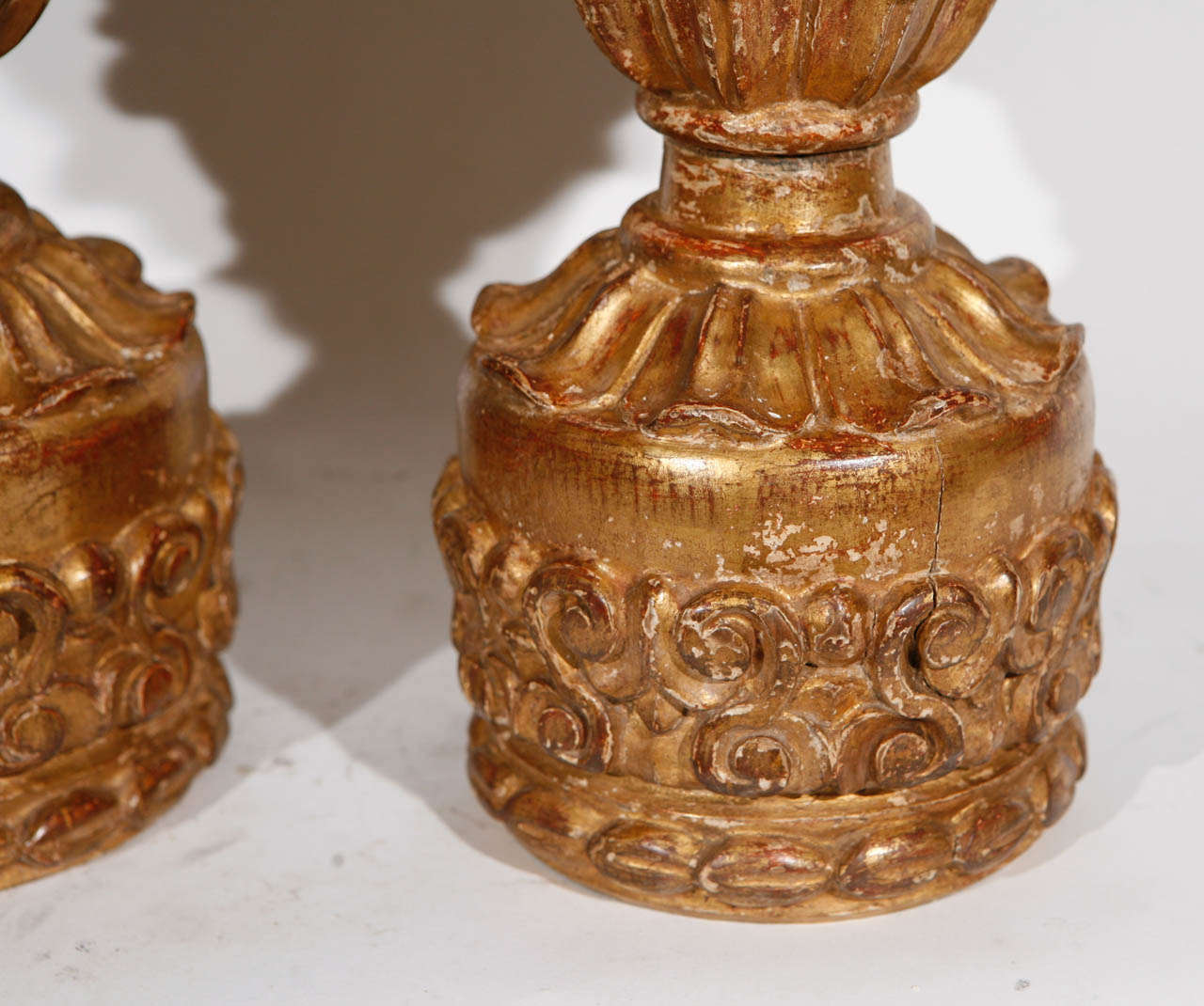 18th Century Pair of Italian Giltwood Fragments For Sale at 1stDibs