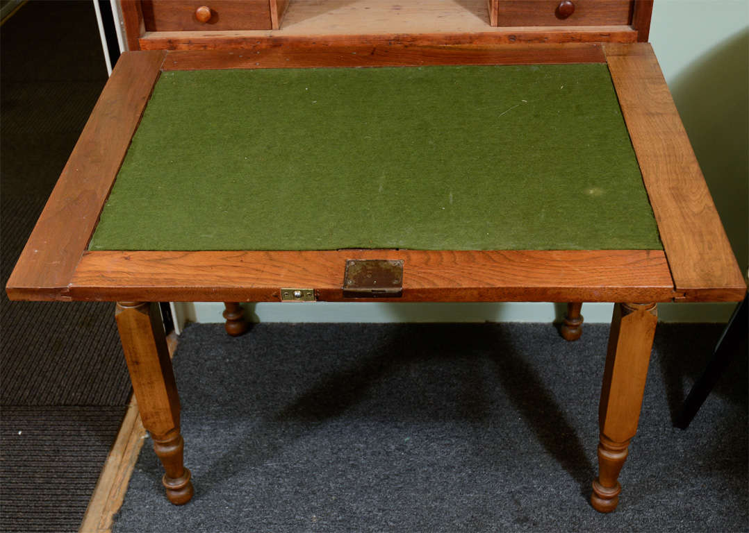 Early 20th Century American Plantation Desk 3