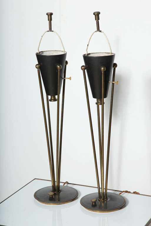 American Tall Pair of 1950s Stiffel Hollywood Regency Black Enamel and Brass Table Lamps