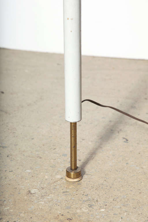 Hollywood Regency Stiffel Raymond Loewy Style White & Brass Three Shade Extension Pole Lamp, 1950s