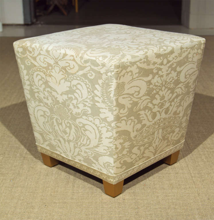 Upholstered Fortuny Tapered Square Ottoman