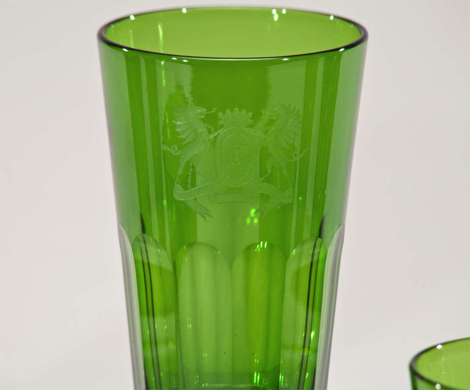 Set of 8 Steuben Large Spanish Green Tumblers In Excellent Condition In Great Barrington, MA