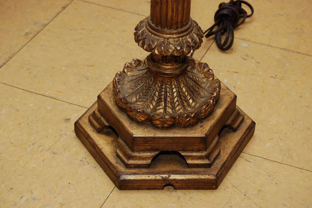 20th Century Classical Gold Gilt Italian Floor Lamp For Sale