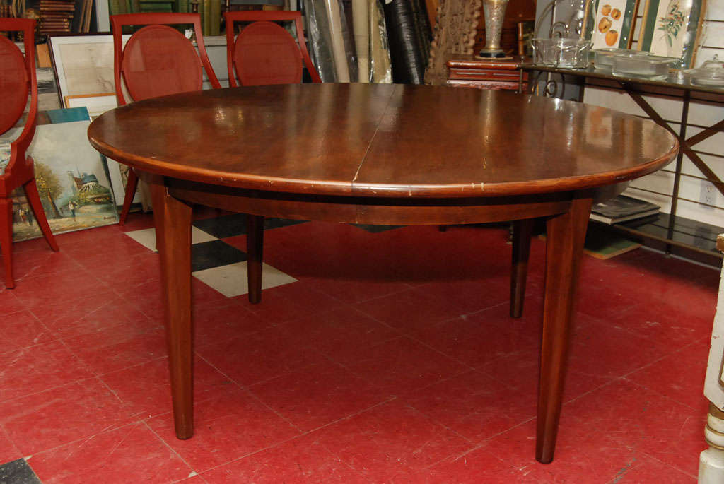 Round pecan wood veneer dining table with 3 - 20