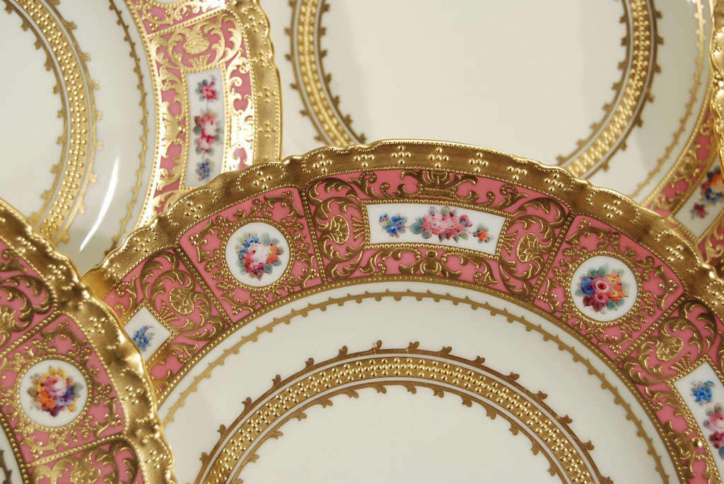 20th Century 12 Royal Crown Hand Painted Dinner Plates W/ Raised Gold Made for Tiffany For Sale