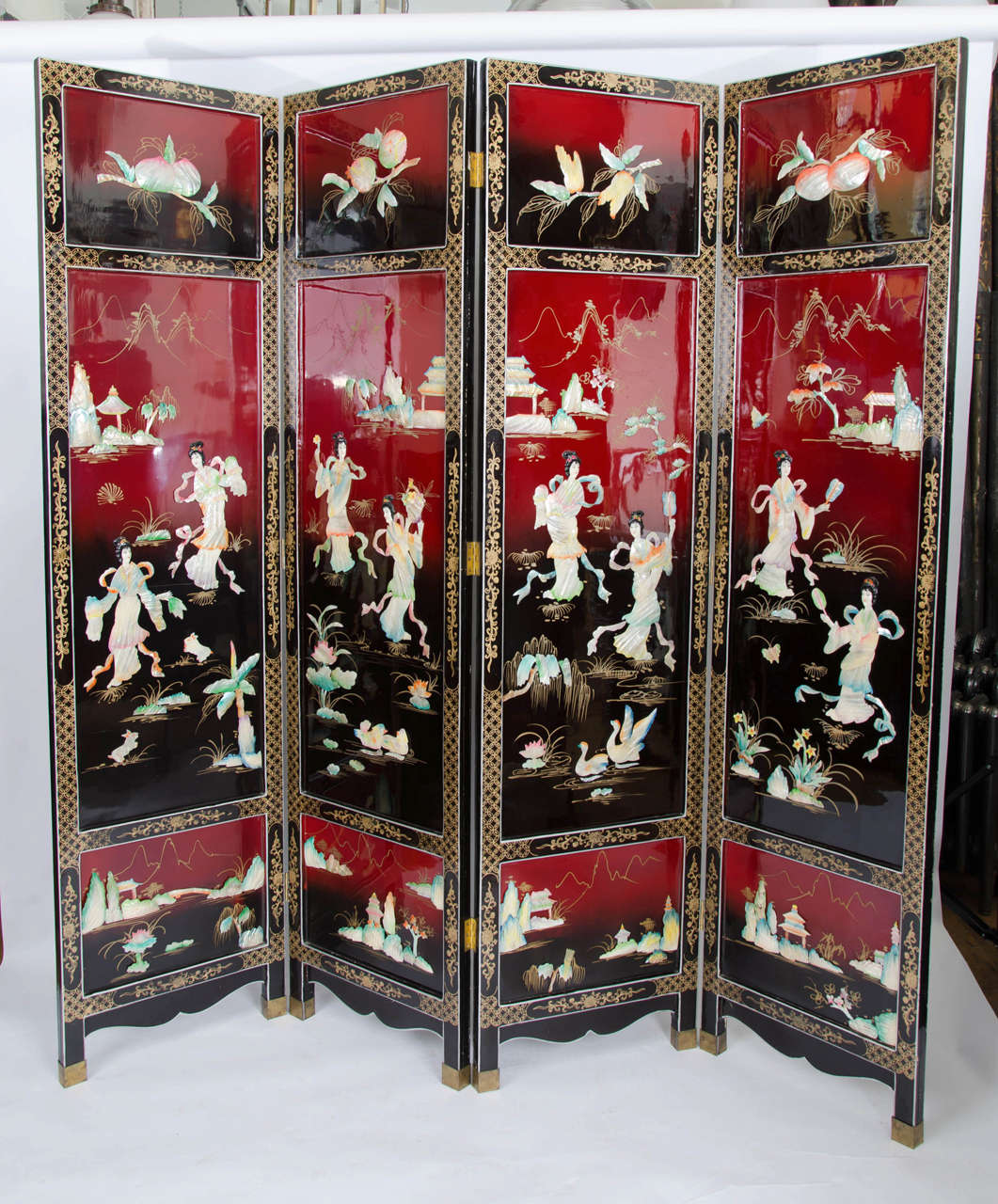 Vintage Chinoiserie Lacquered Coromandel Screen Room Divider at 1stdibs