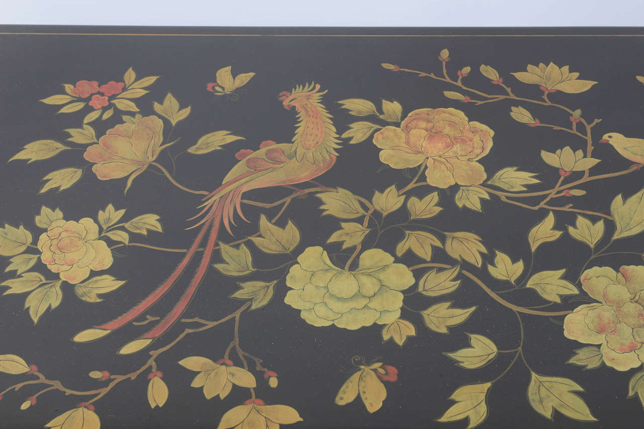 Chinoiserie Chinese Low Lacquered Table, Hand-Decorated, 20th Century