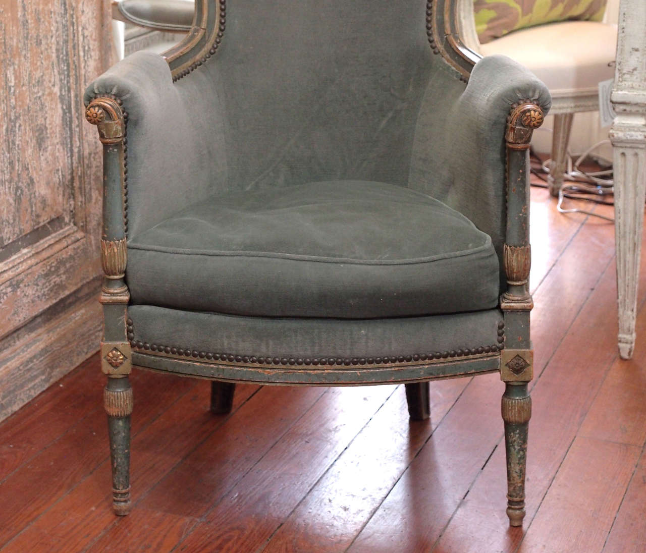 Pair of Directoire style bergeres In Good Condition In New Orleans, LA