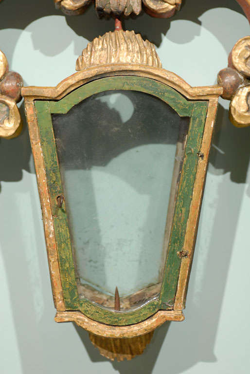 Late 18th-Early 19th Century Italian Painted and Gilded Lantern 1