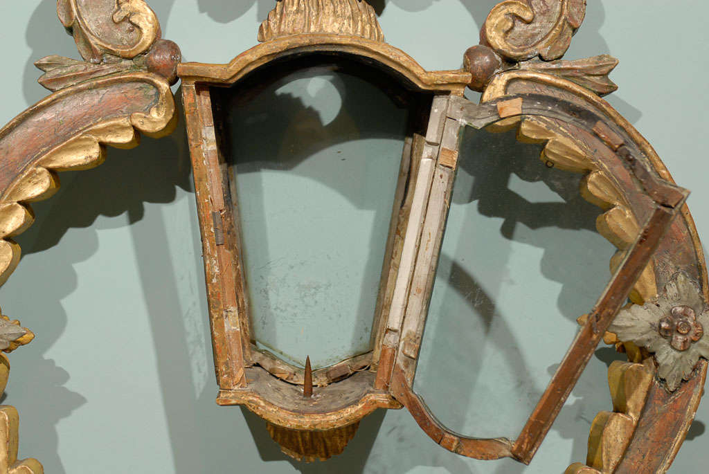 Late 18th-Early 19th Century Italian Painted and Gilded Lantern 2