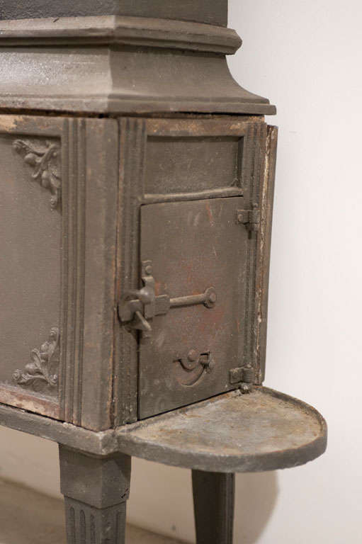 19th Century 19th century European cast iron  wood burning stove For Sale