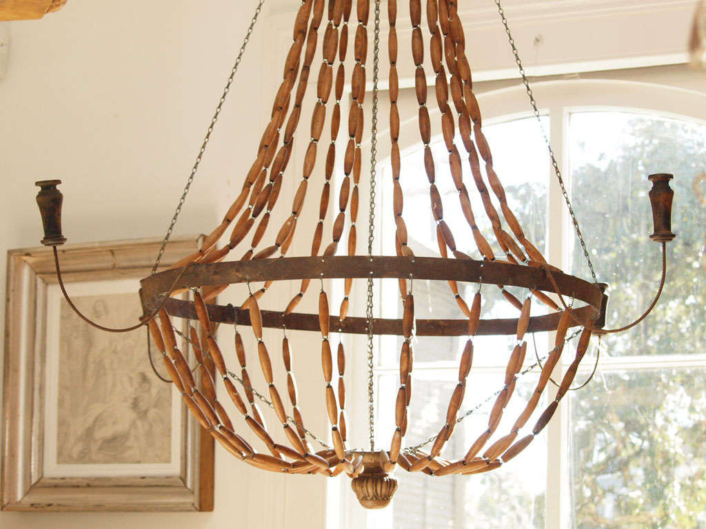 French tole and wood bead chandelier For Sale 3