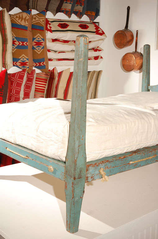 19th Century Original Blue Painted Pencil Post Hired Hands Bed In Good Condition In Los Angeles, CA