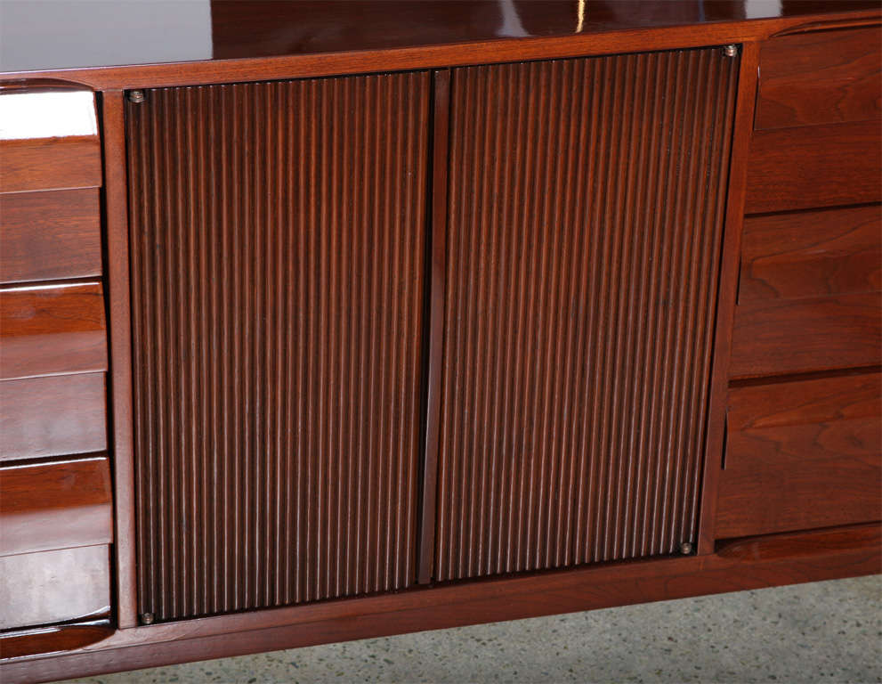 1960's dresser