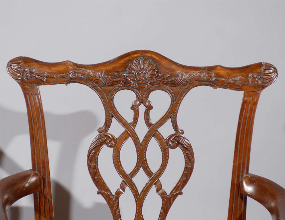 Pair of 18th Century Irish Chippendale Arm Chairs in Mahogany In Excellent Condition In Atlanta, GA