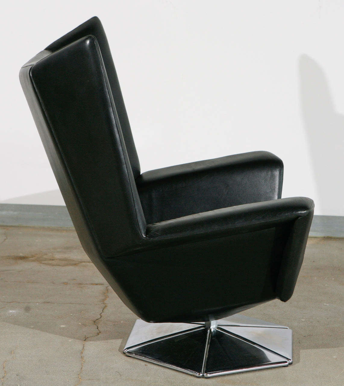 Prisma Chair 'Prisma' Chair by Voitto Haapalainen at 1stDibs