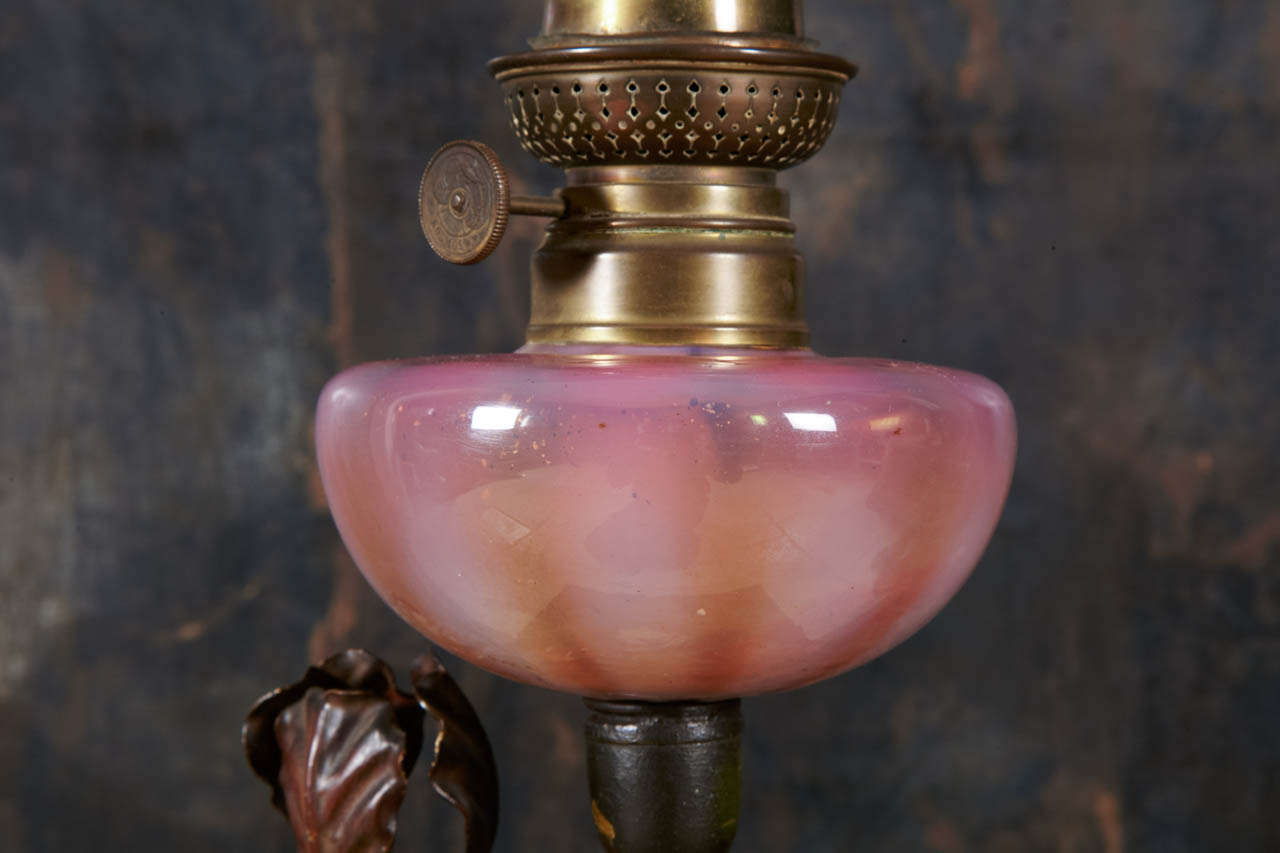 19th Century Table Oil Lamp In Excellent Condition For Sale In Paris, FR
