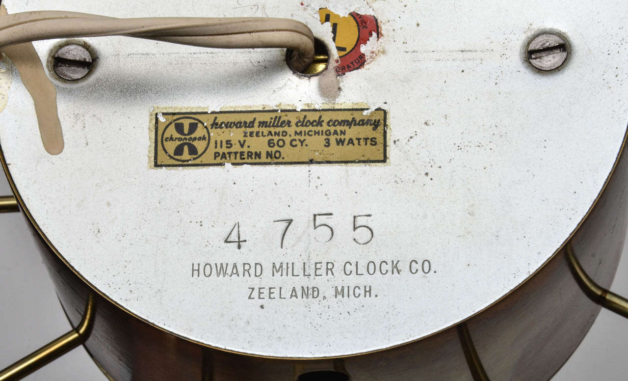 George Nelson for Howard Miller Ball Clock circa 1950 In Excellent Condition For Sale In Southampton, NY