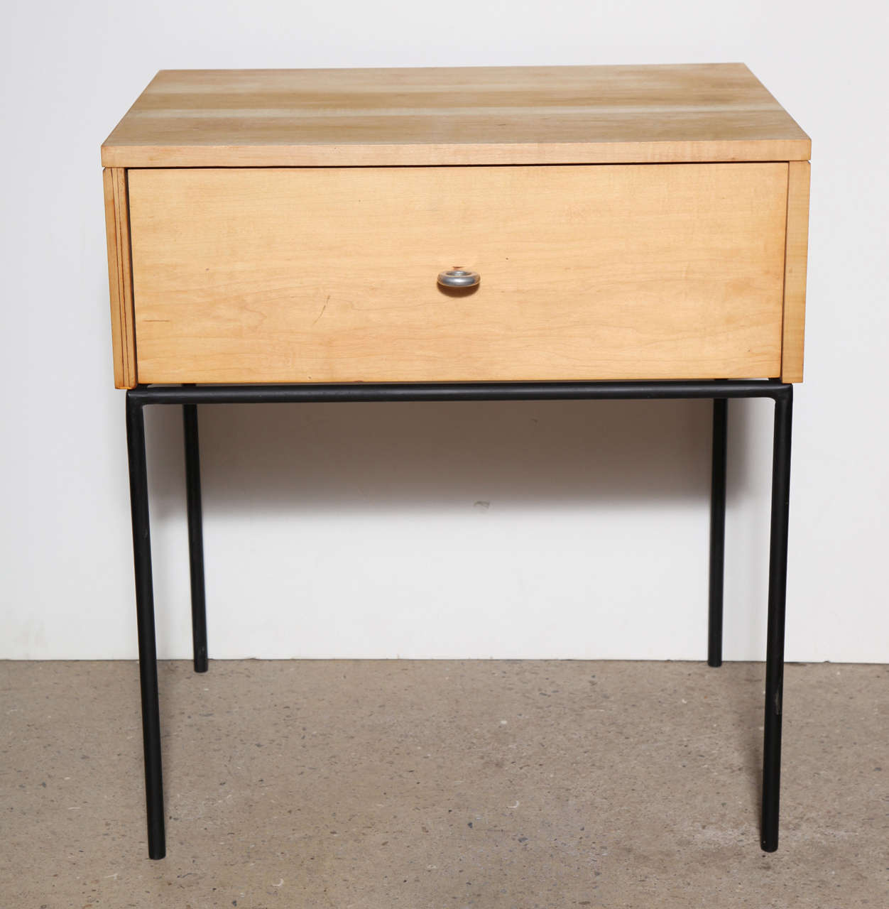 paul mccobb nightstands