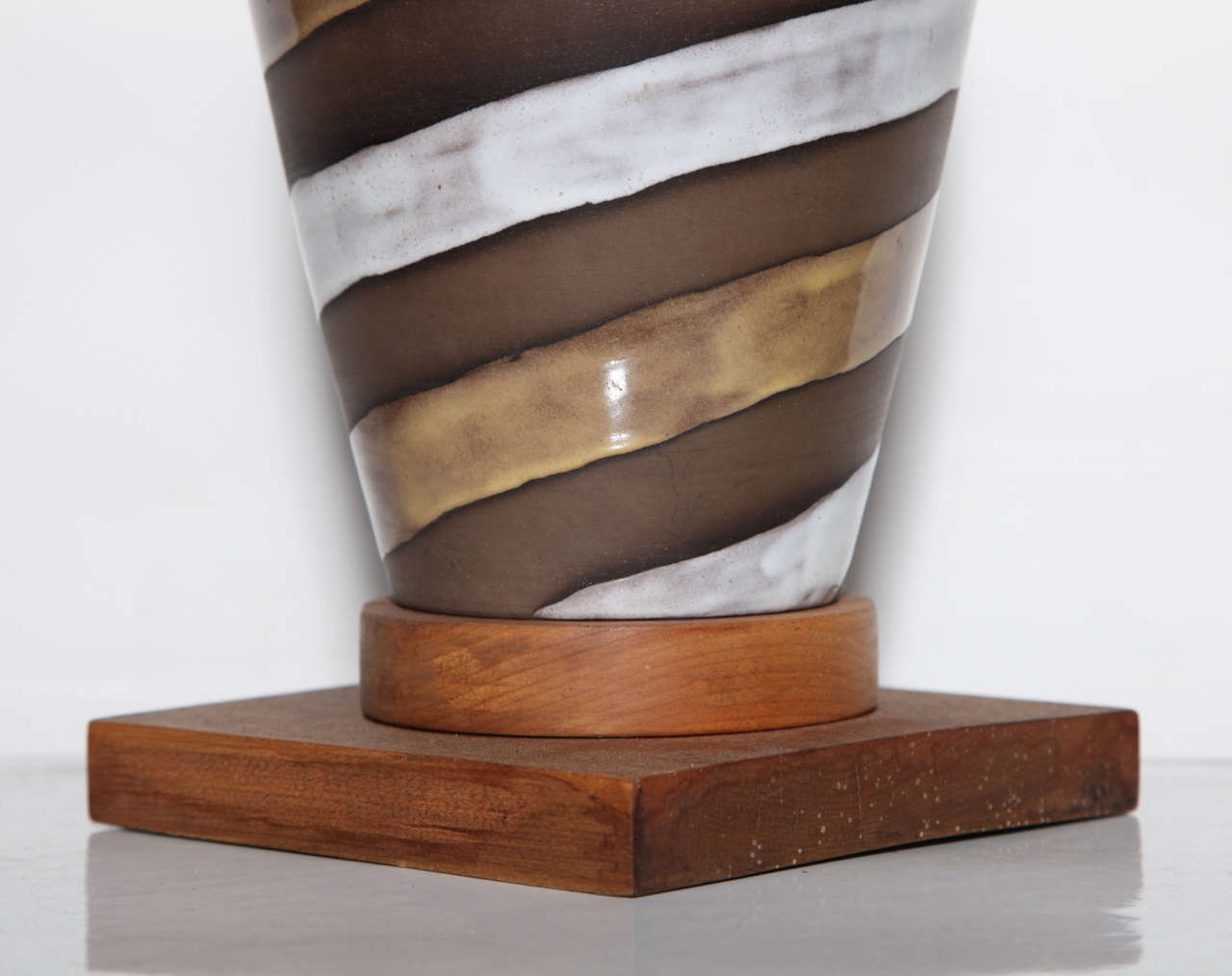 Glazed Substantial Ingrid Atterberg for Upsala Ekeby Spiral Design Pottery Table Lamp For Sale
