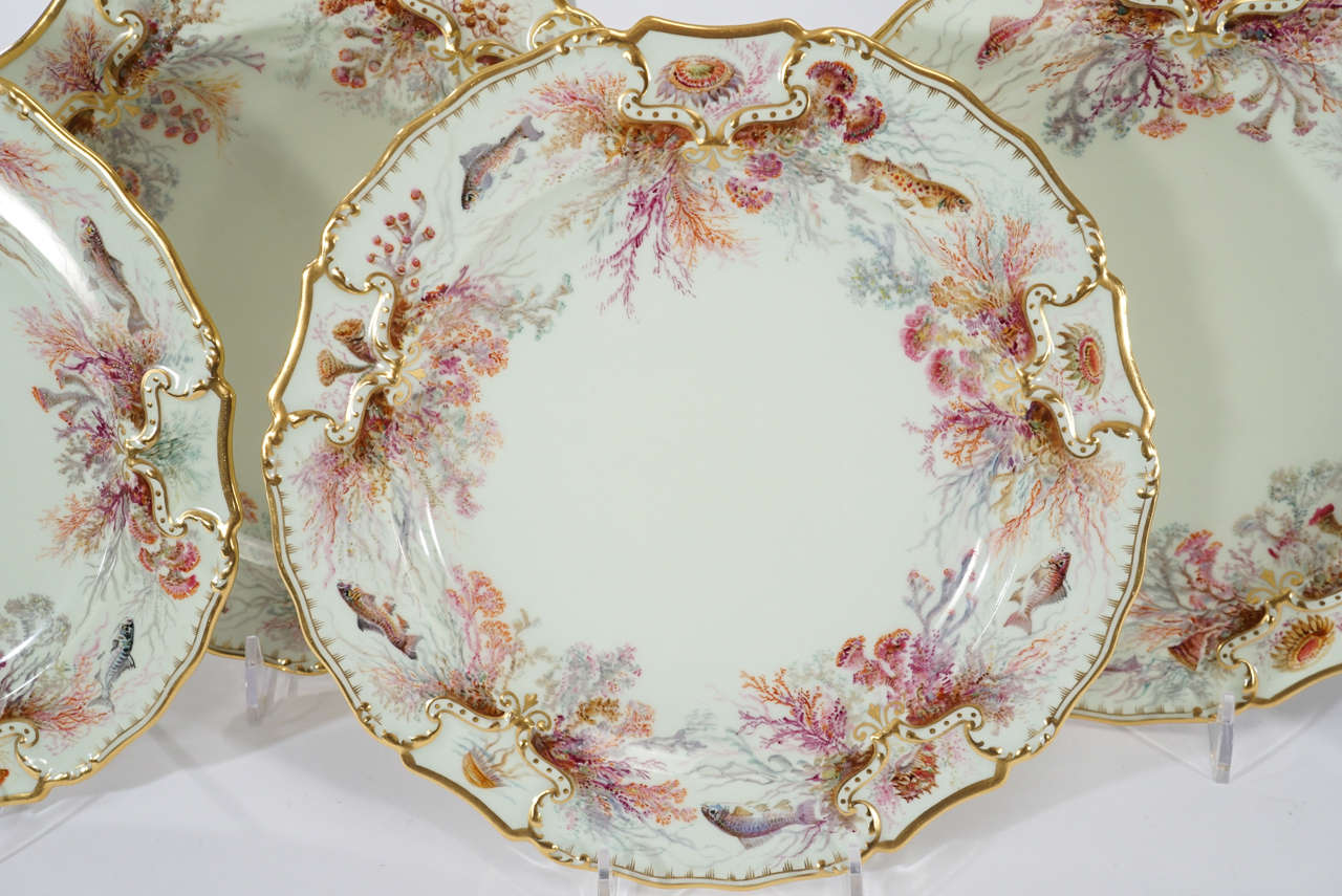 Porcelain Set of 12 Cauldon Aesthetic Movement Hand-Painted Aquatic Plates, Artist Signed For Sale