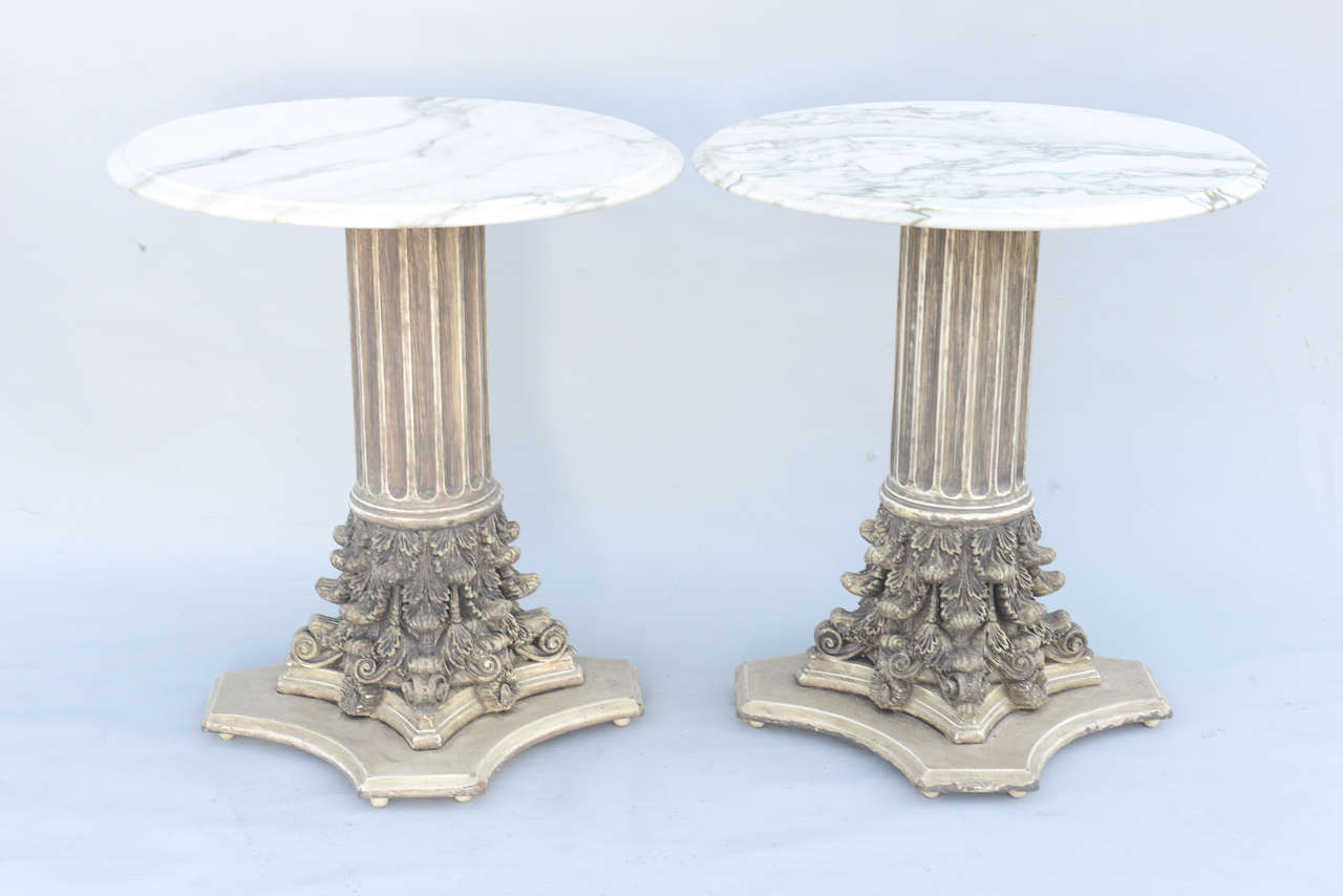 American Pair of Hollywood Regency Column Form End Tables For Sale
