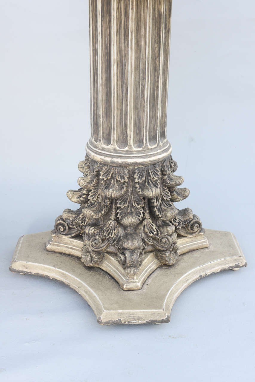 20th Century Pair of Hollywood Regency Column Form End Tables For Sale