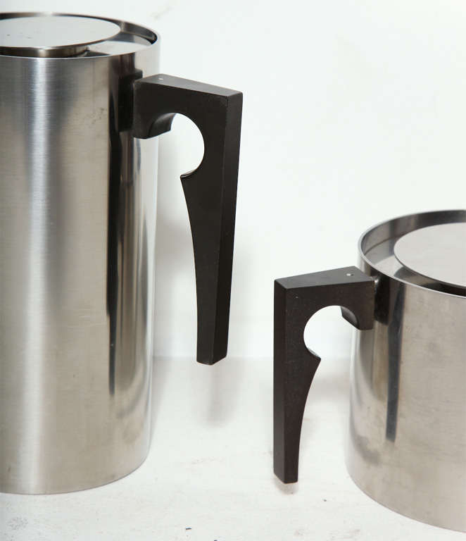 Mid-20th Century Cylinda Line Tea and Coffee Set by Arne Jacobsen for Stelton