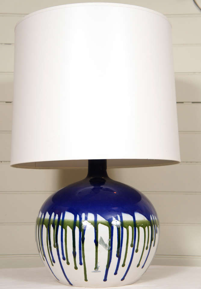 Orb shaped pottery table lamp, with frost white ground and deep azure blue top. Subtle band of green creating a median between the two. 1960s, with new paper shade.