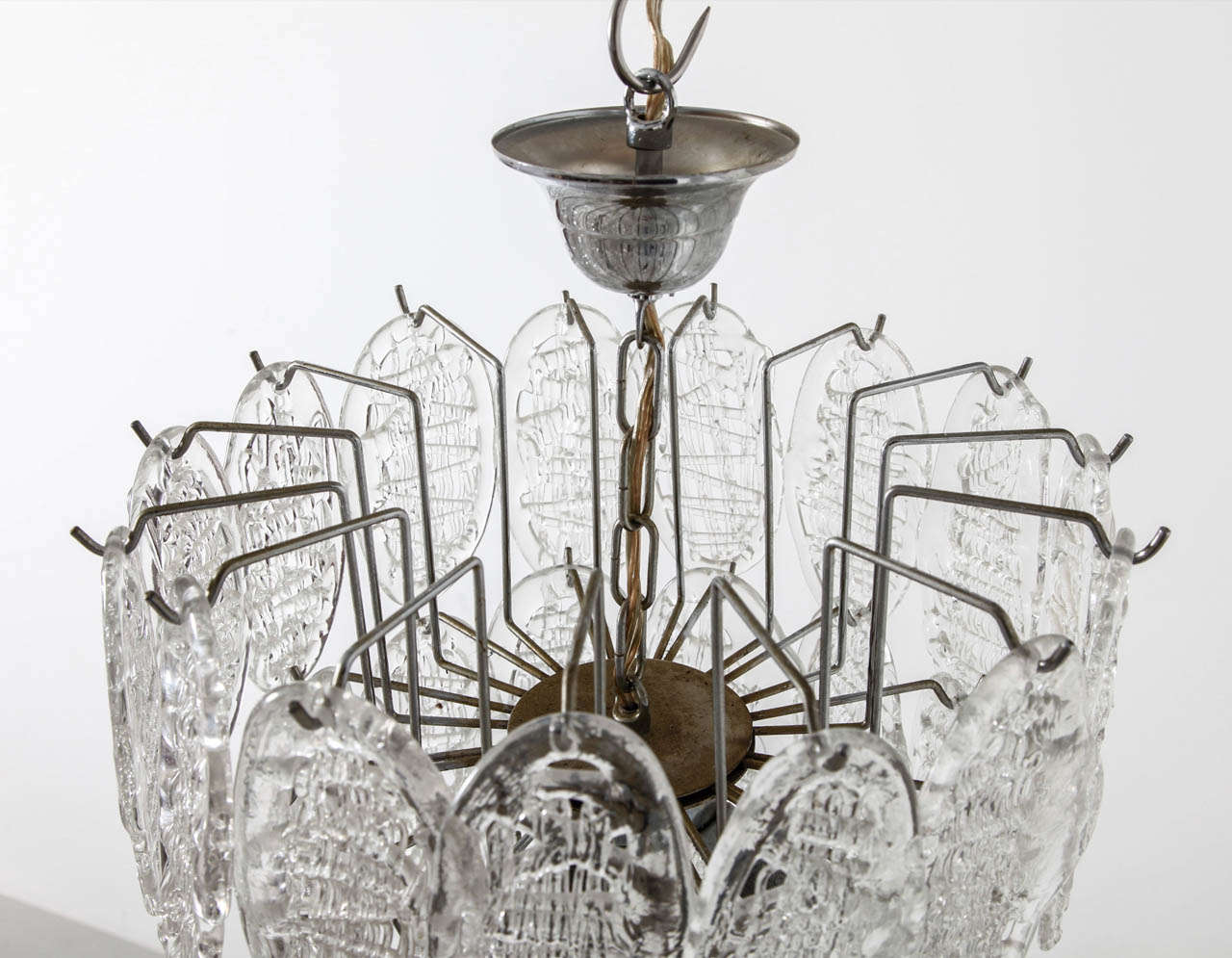 Mazzega 'Spaghetti' Chandelier Italy In Excellent Condition In Antwerp, BE