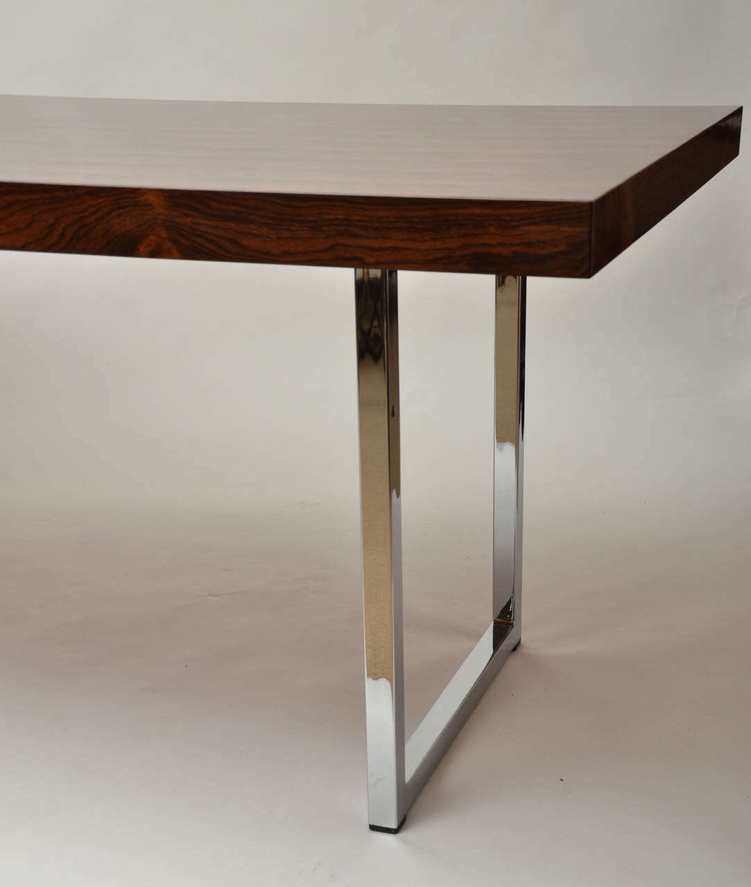 English Mid-Century Modern Gordon Russell Rosewood Writing or Dining Table