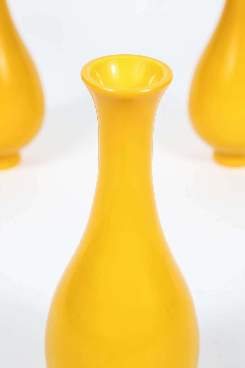 Yellow Peking Vases In Excellent Condition For Sale In Los Angeles, CA