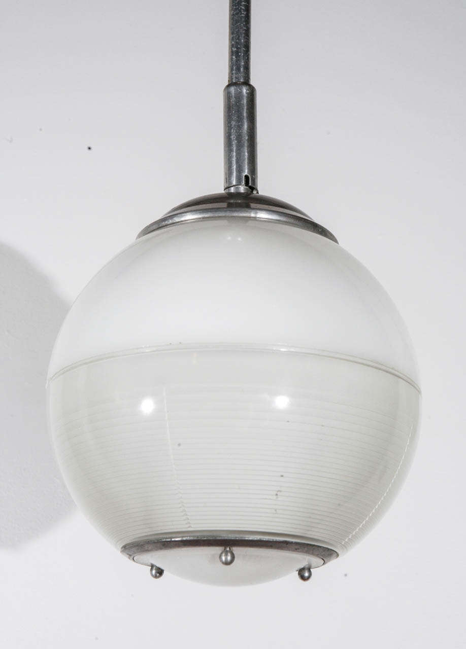 Lampe à suspension industrielle française 1