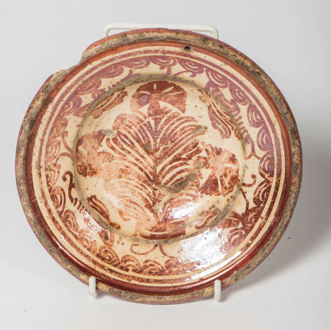 Small Hispano dished plate