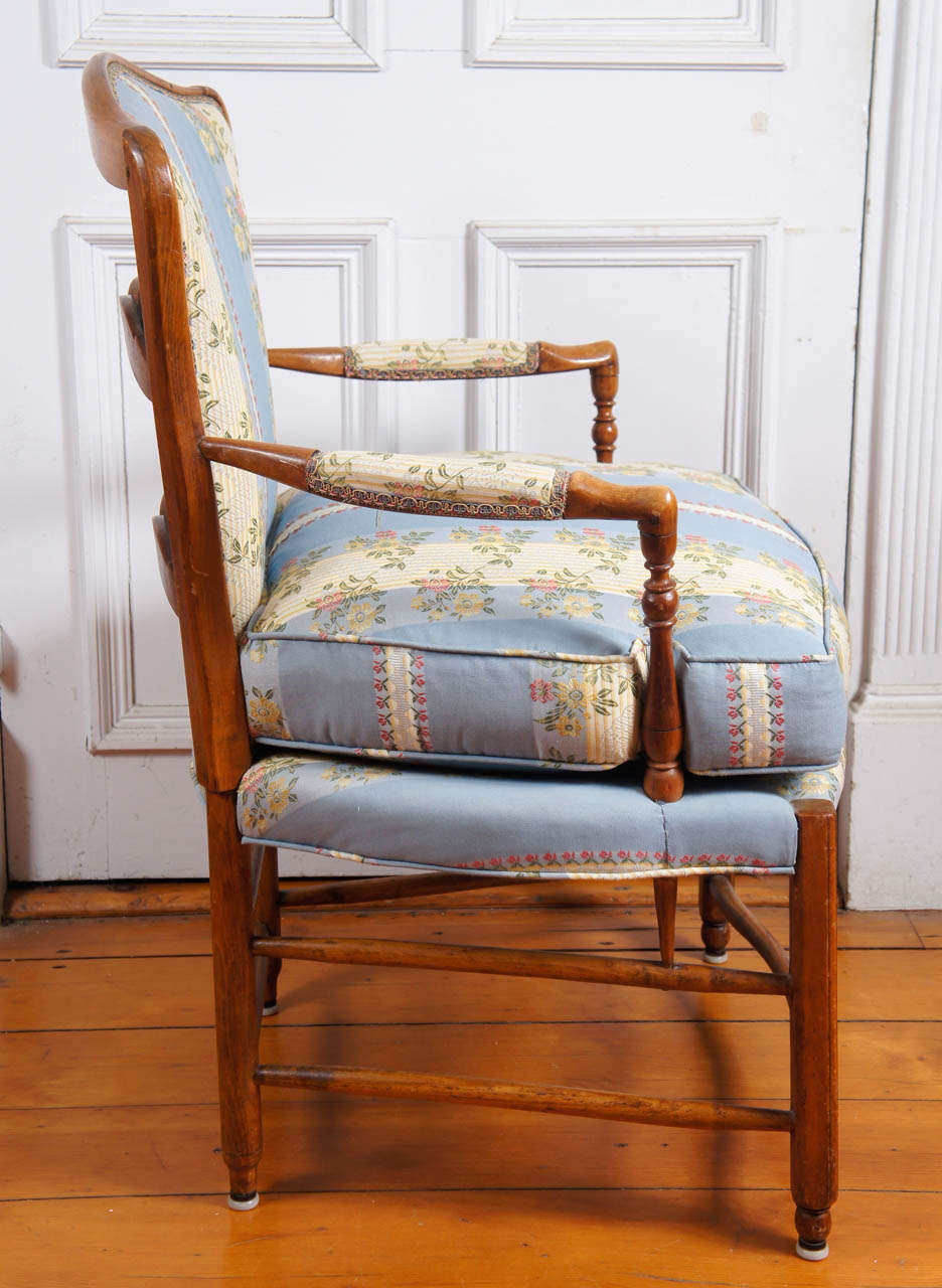 French Provincial Beechwood Fauteuil with Padded Ladderback and Arms In Excellent Condition For Sale In Hudson, NY