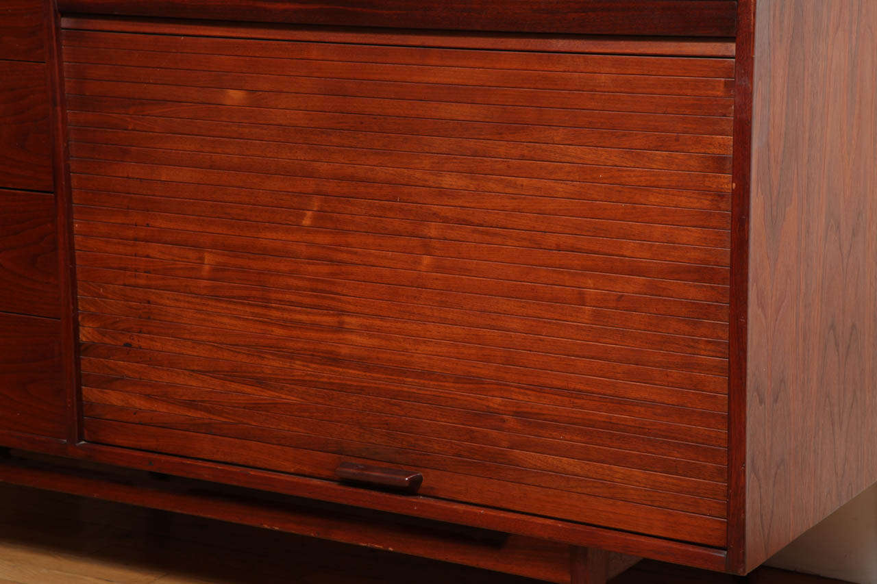 Jens Risom Danish/American  Walnut Sideboard. Circa 1960 In Good Condition In New York, NY