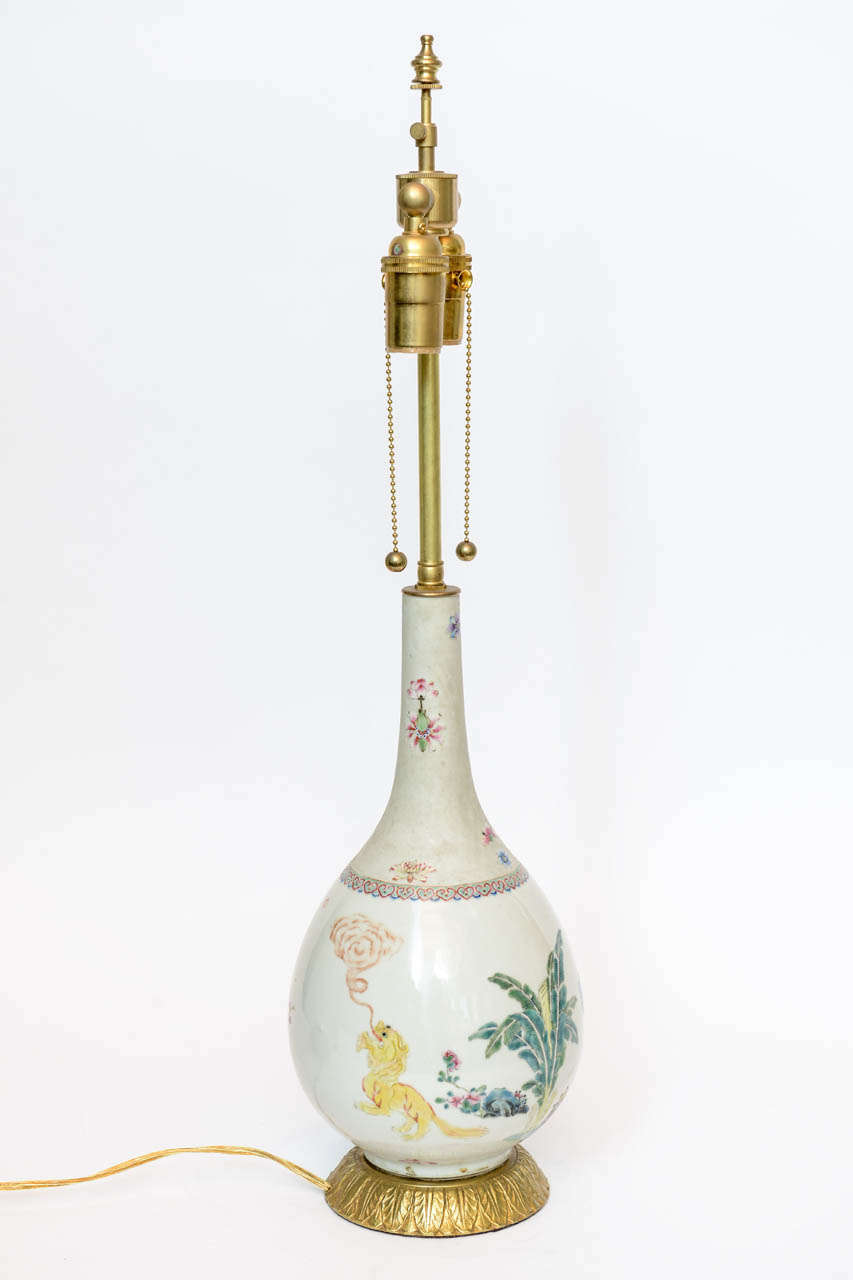 Pair of Bronze-Mounted Chinese Porcelain Lamps For Sale 1