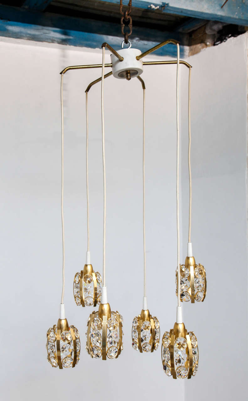 Modern Minimalistic Chrystal Facetted Cascade Chandelier.